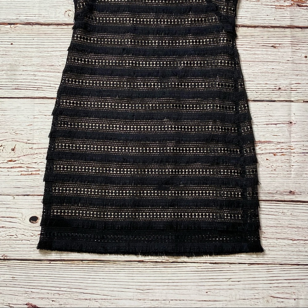 J Crew Black Crochet Fringe Sleeveless Shift Dress Sz 2 - Picture 5 of 15